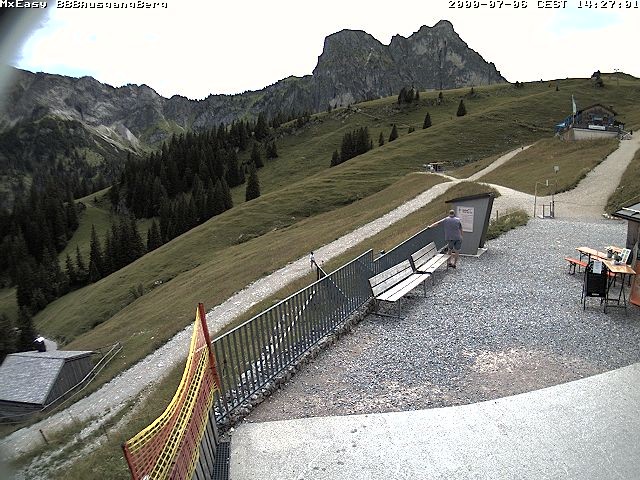 Archiv Foto Webcam Breitenbergbahn: Ausgang Bergstation