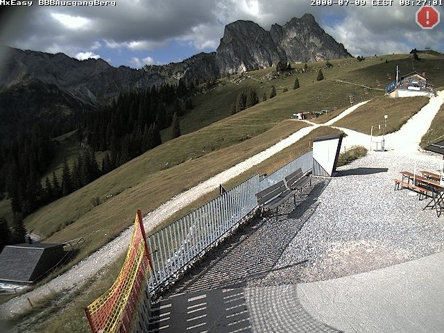 Archiv Foto Webcam Breitenbergbahn: Ausgang Bergstation
