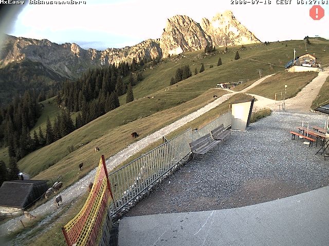 Archiv Foto Webcam Breitenbergbahn: Ausgang Bergstation