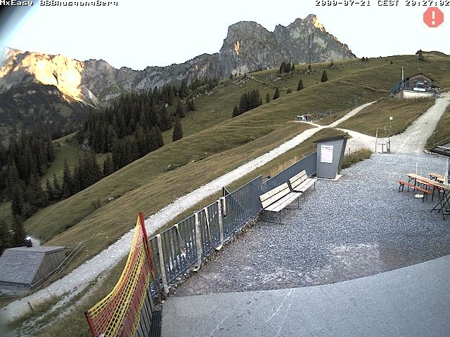 Archiv Foto Webcam Breitenbergbahn: Ausgang Bergstation