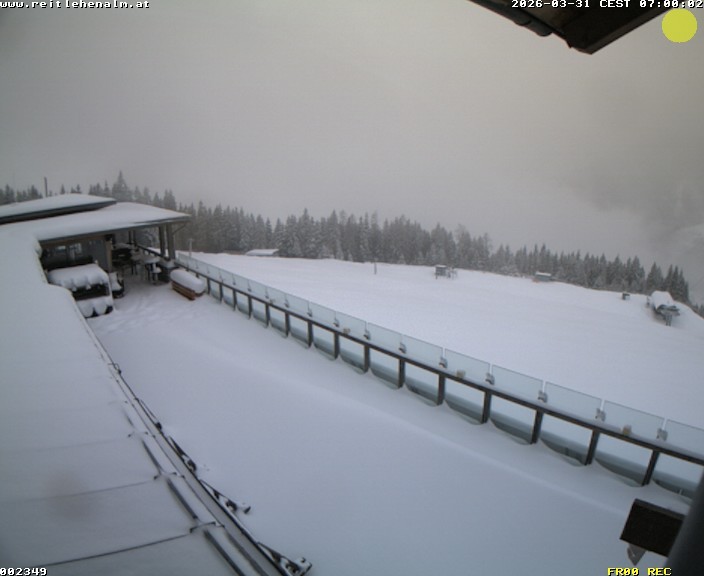 Archived image Webcam mountain restaurant Reitlehen Alm, Monte Popolo in Eben/Pongau