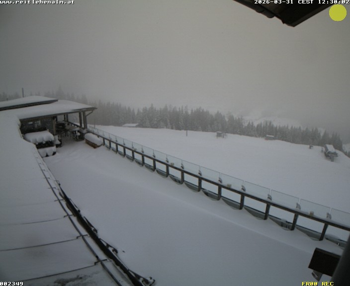 Archived image Webcam mountain restaurant Reitlehen Alm, Monte Popolo in Eben/Pongau