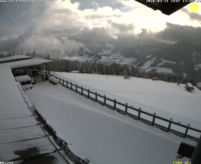 Archived image Webcam mountain restaurant Reitlehen Alm, Monte Popolo in Eben/Pongau
