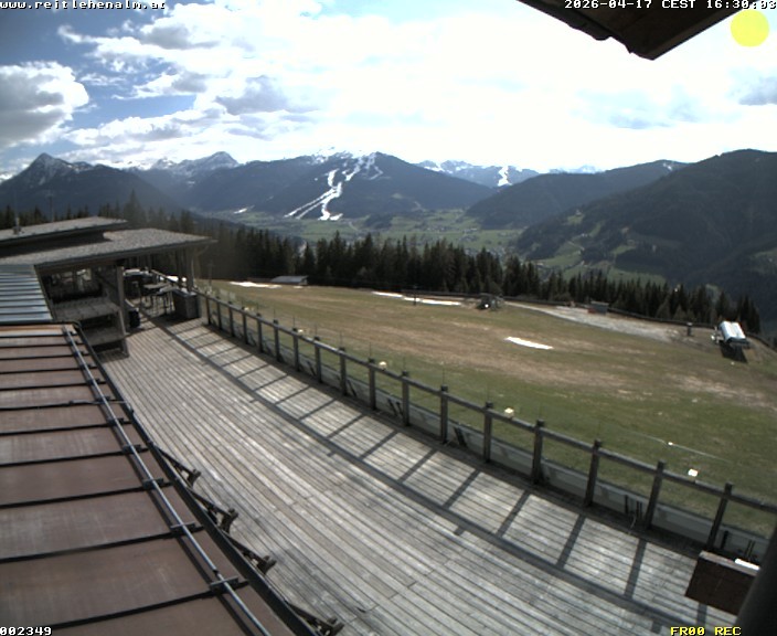 Archived image Webcam mountain restaurant Reitlehen Alm, Monte Popolo in Eben/Pongau