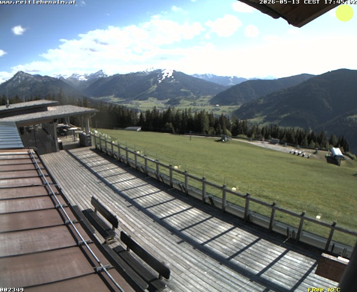 Archived image Webcam mountain restaurant Reitlehen Alm, Monte Popolo in Eben/Pongau