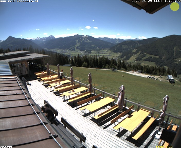 Archived image Webcam mountain restaurant Reitlehen Alm, Monte Popolo in Eben/Pongau