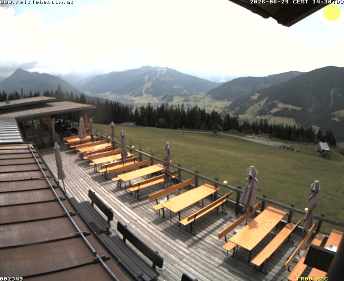 Archived image Webcam mountain restaurant Reitlehen Alm, Monte Popolo in Eben/Pongau