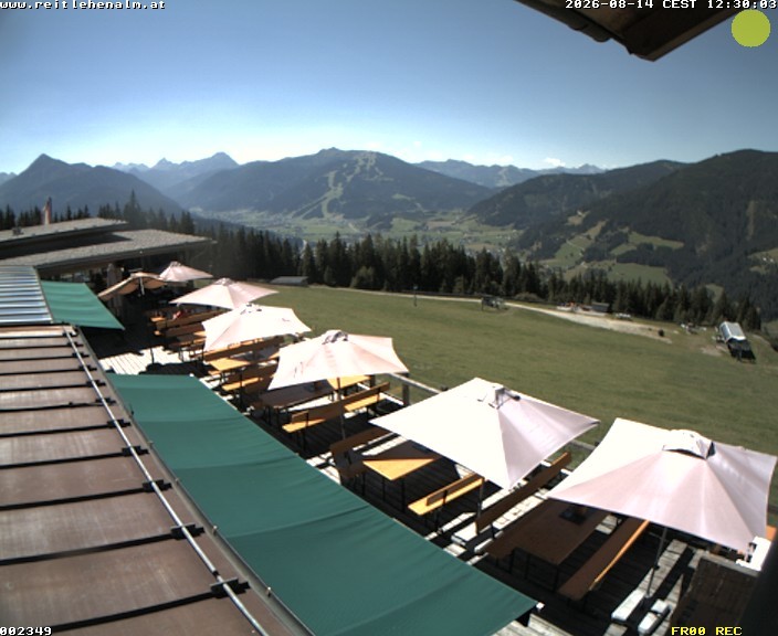 Archived image Webcam mountain restaurant Reitlehen Alm, Monte Popolo in Eben/Pongau