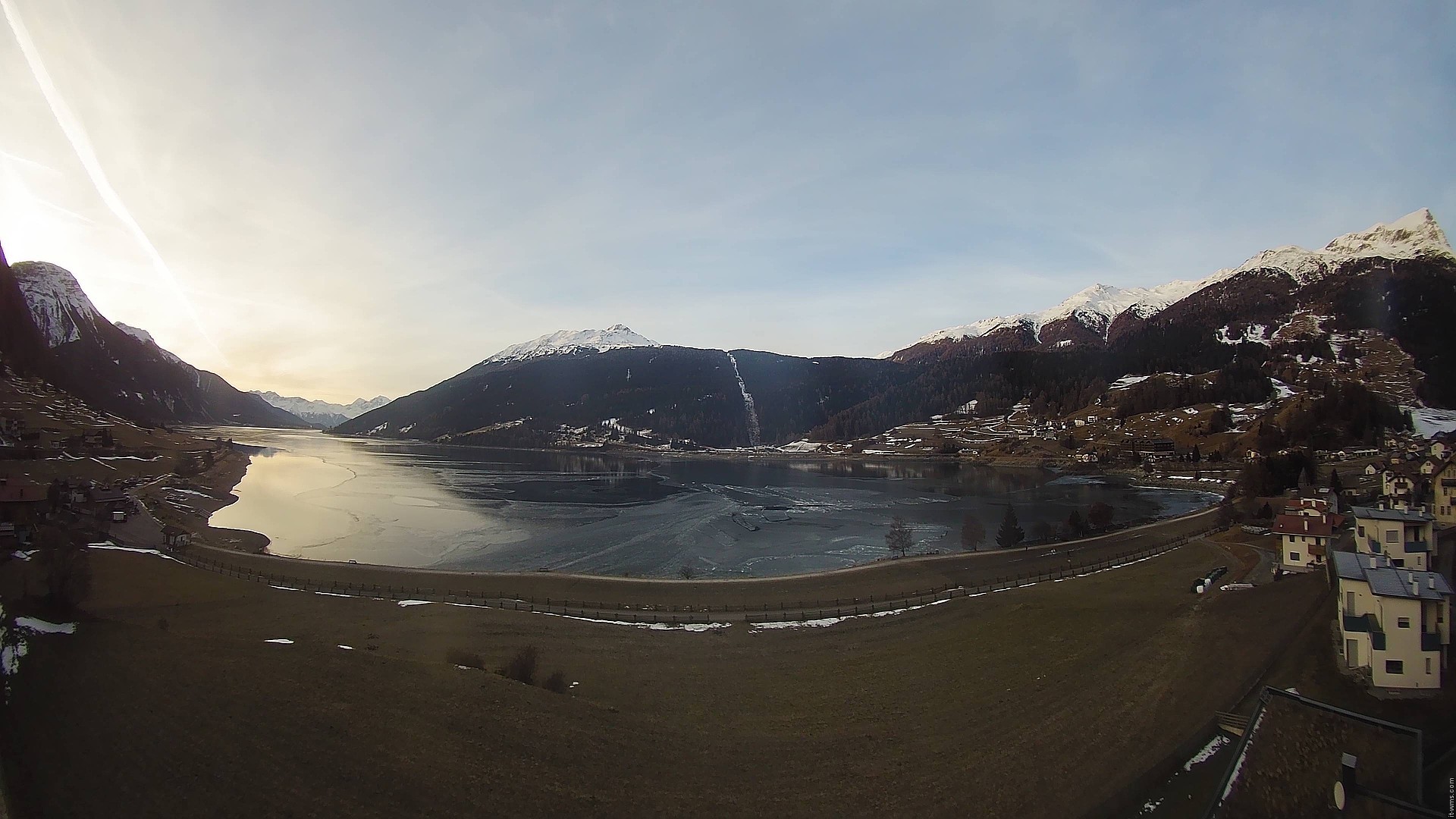 Archiv Foto Webcam Reschen - Blick auf den Reschensee
