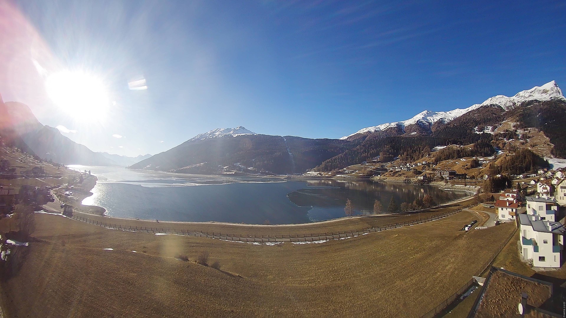Archiv Foto Webcam Reschen - Blick auf den Reschensee