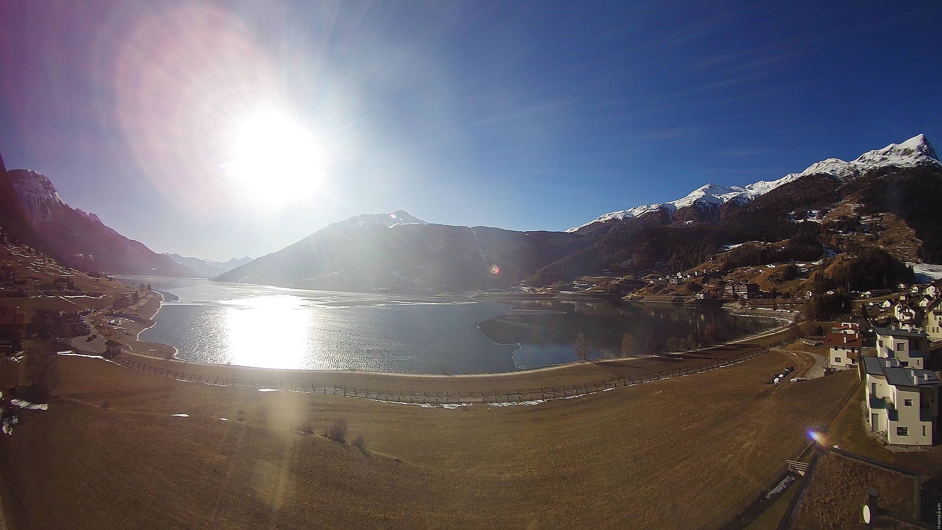 Archiv Foto Webcam Reschen - Blick auf den Reschensee