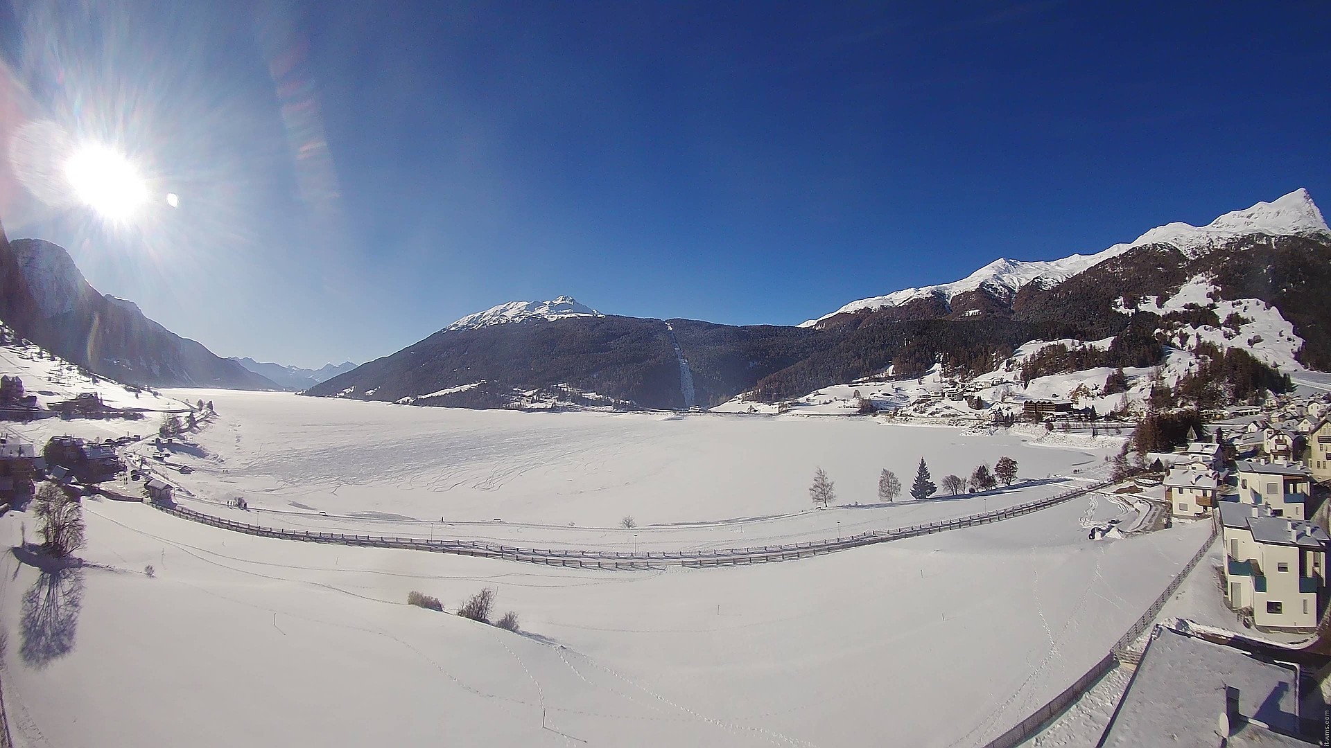 Archived image Webcam View to the Lake Resia