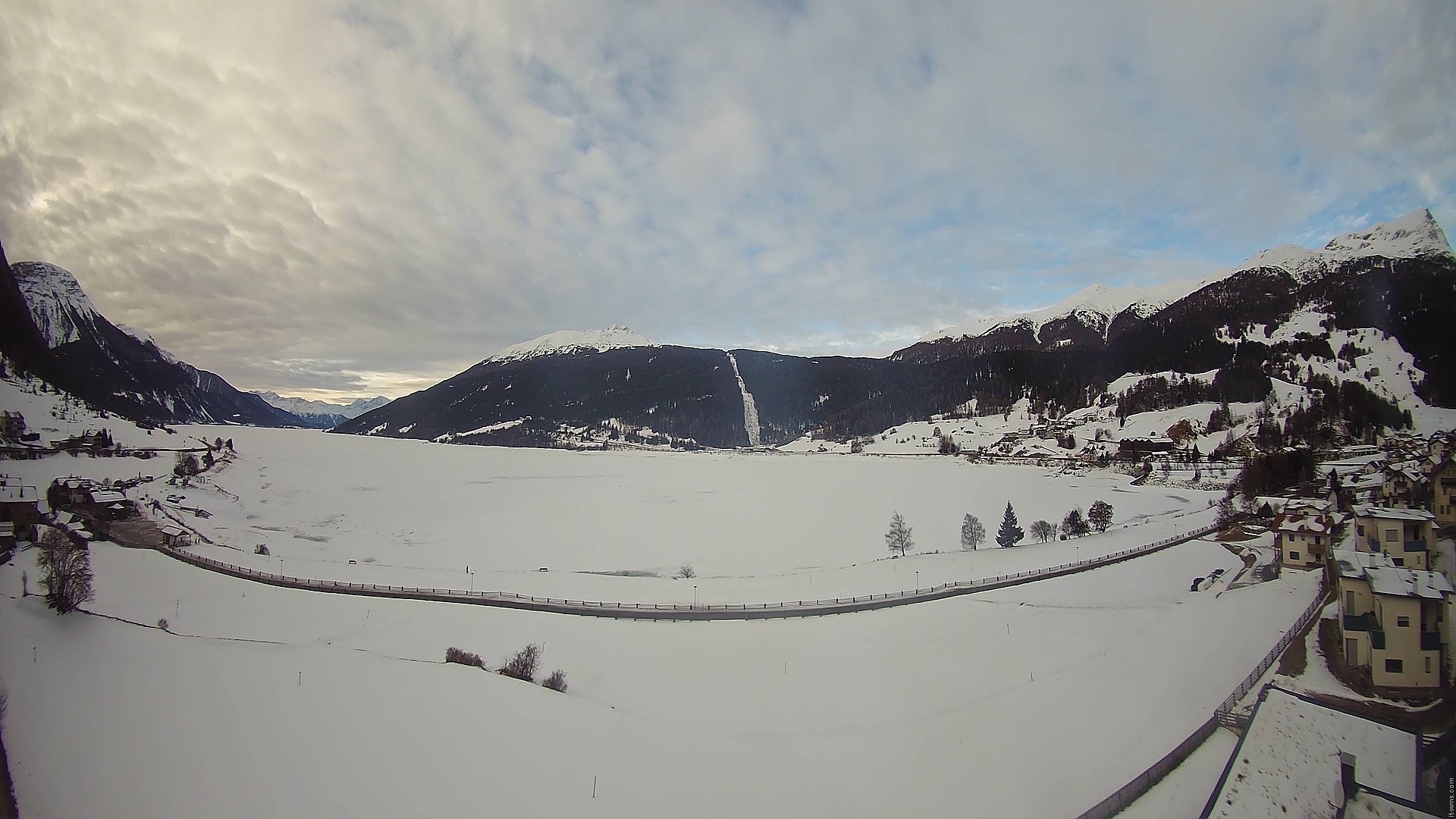 Archiv Foto Webcam Reschen - Blick auf den Reschensee