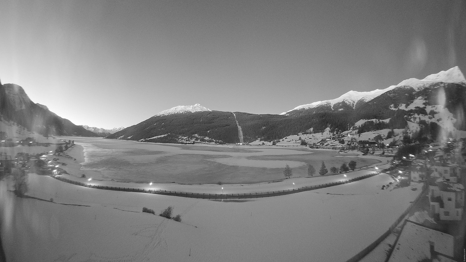 Archived image Webcam View to the Lake Resia