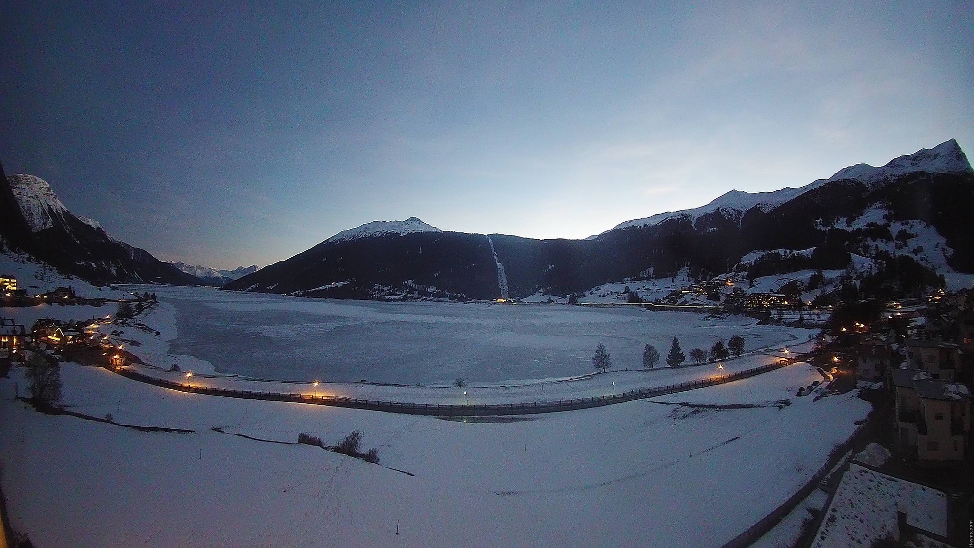 Archived image Webcam View to the Lake Resia