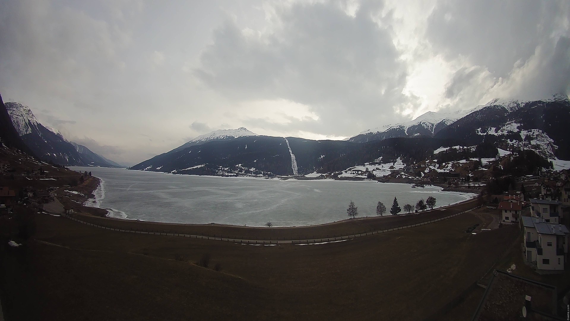 Archiv Foto Webcam Reschen - Blick auf den Reschensee