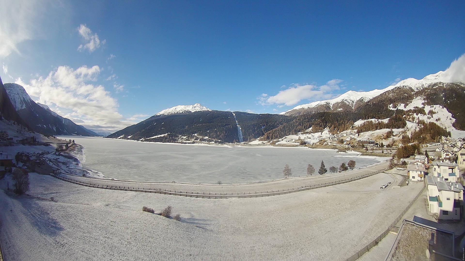 Archiv Foto Webcam Reschen - Blick auf den Reschensee