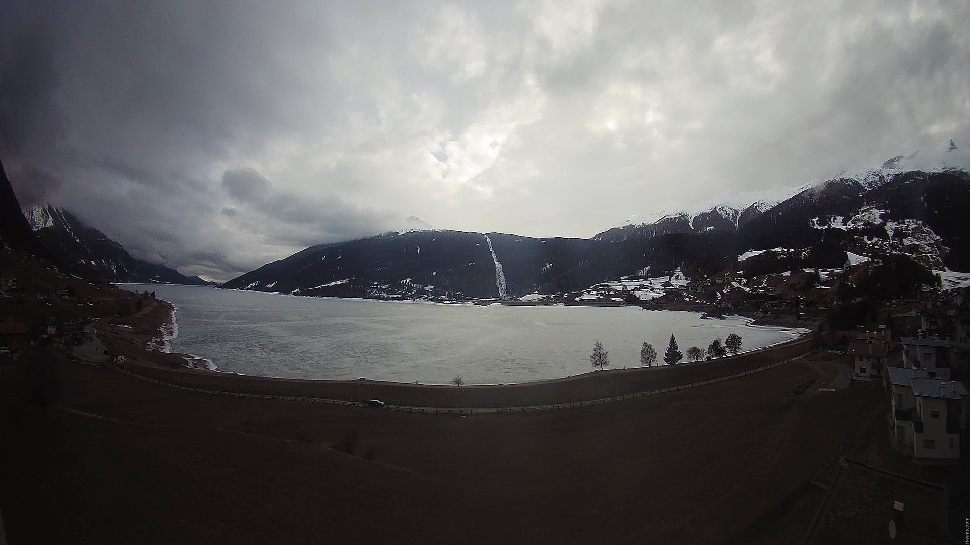 Archiv Foto Webcam Reschen - Blick auf den Reschensee