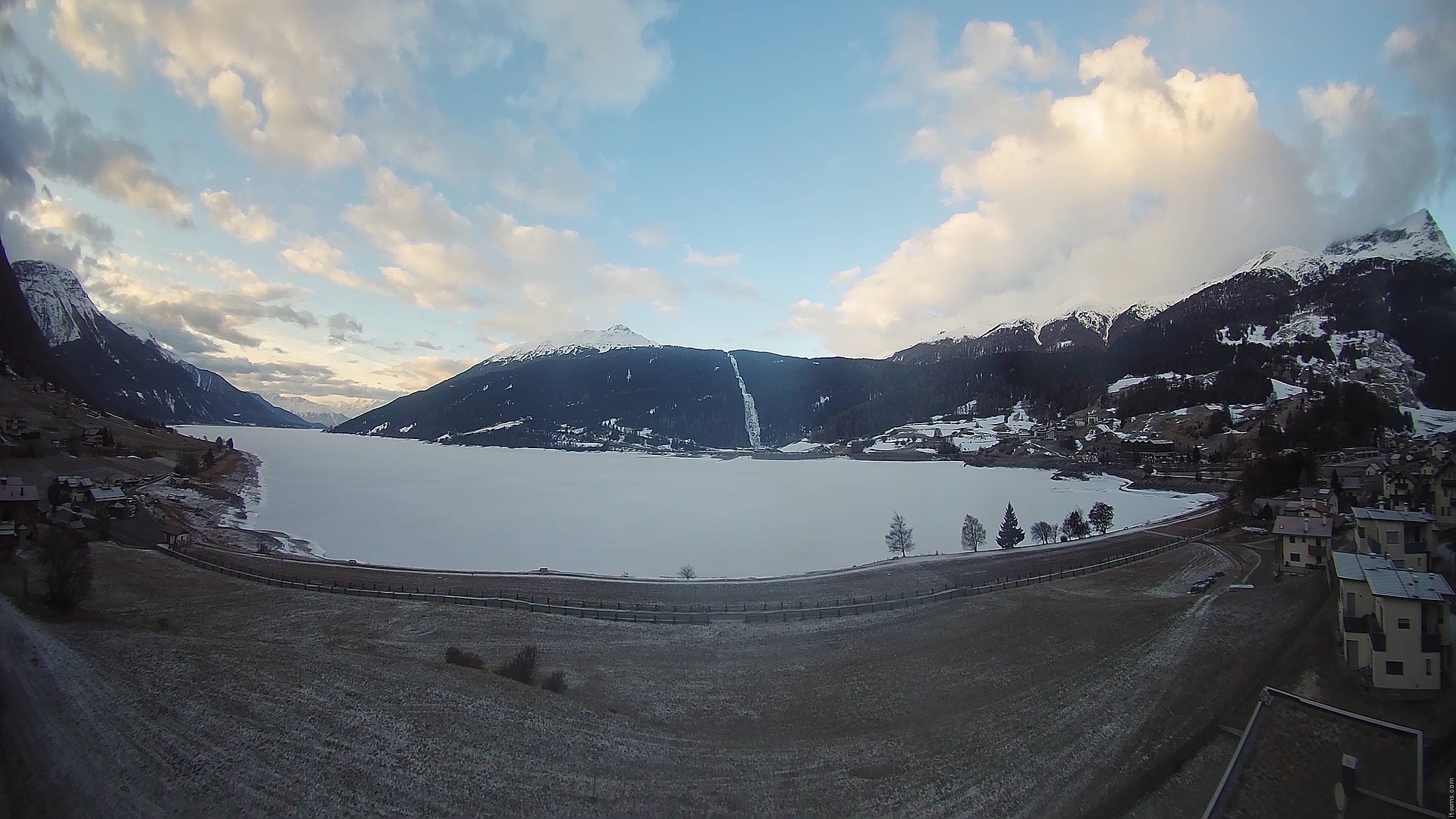 Archived image Webcam View to the Lake Resia