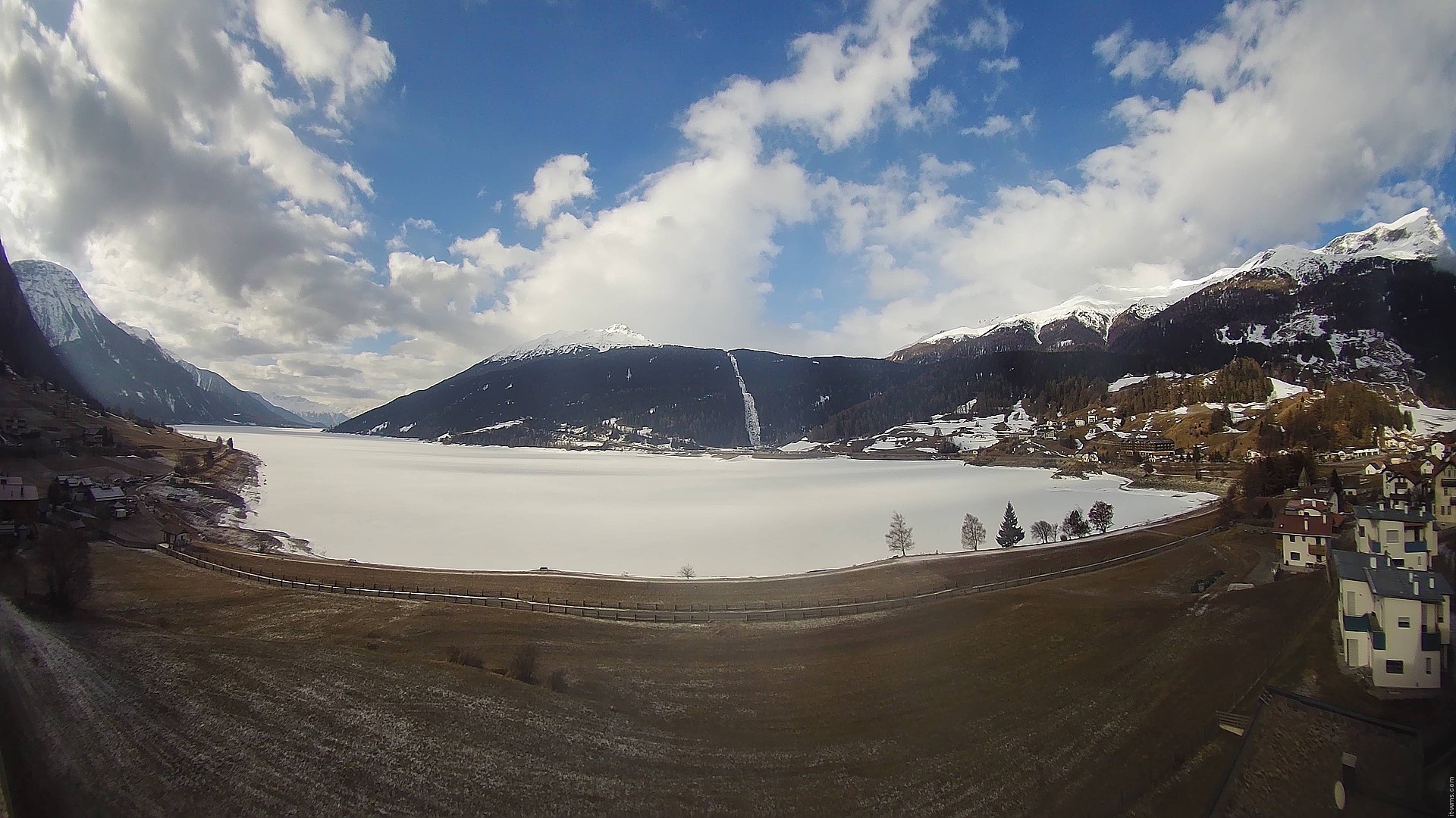 Archived image Webcam View to the Lake Resia