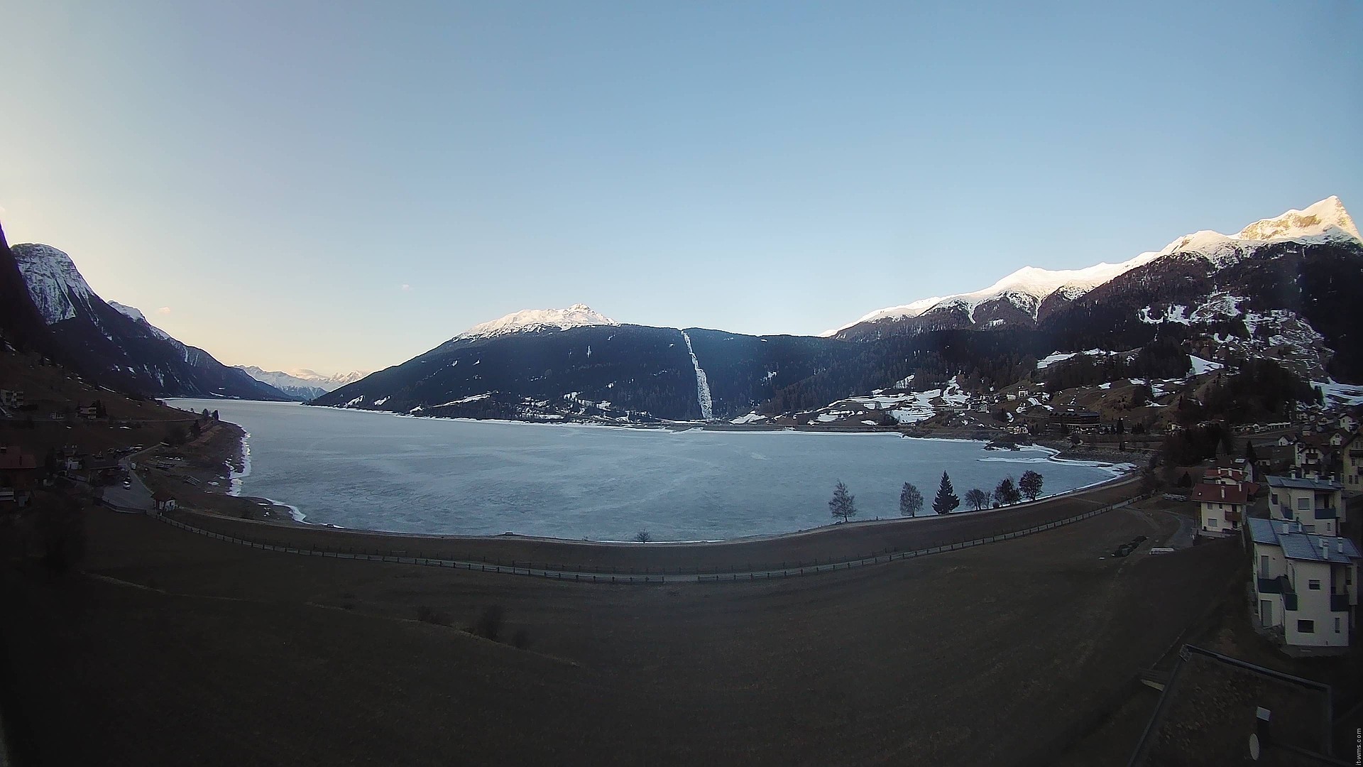Archived image Webcam View to the Lake Resia