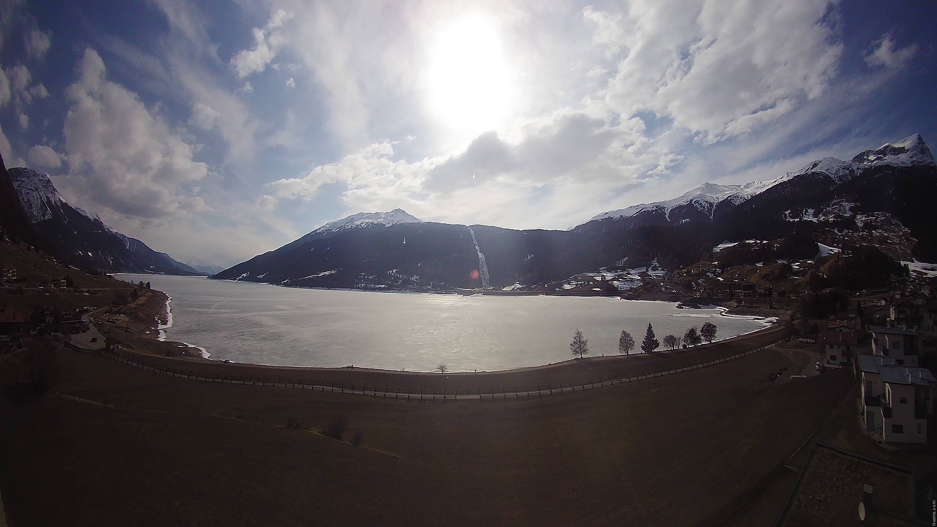 Archiv Foto Webcam Reschen - Blick auf den Reschensee