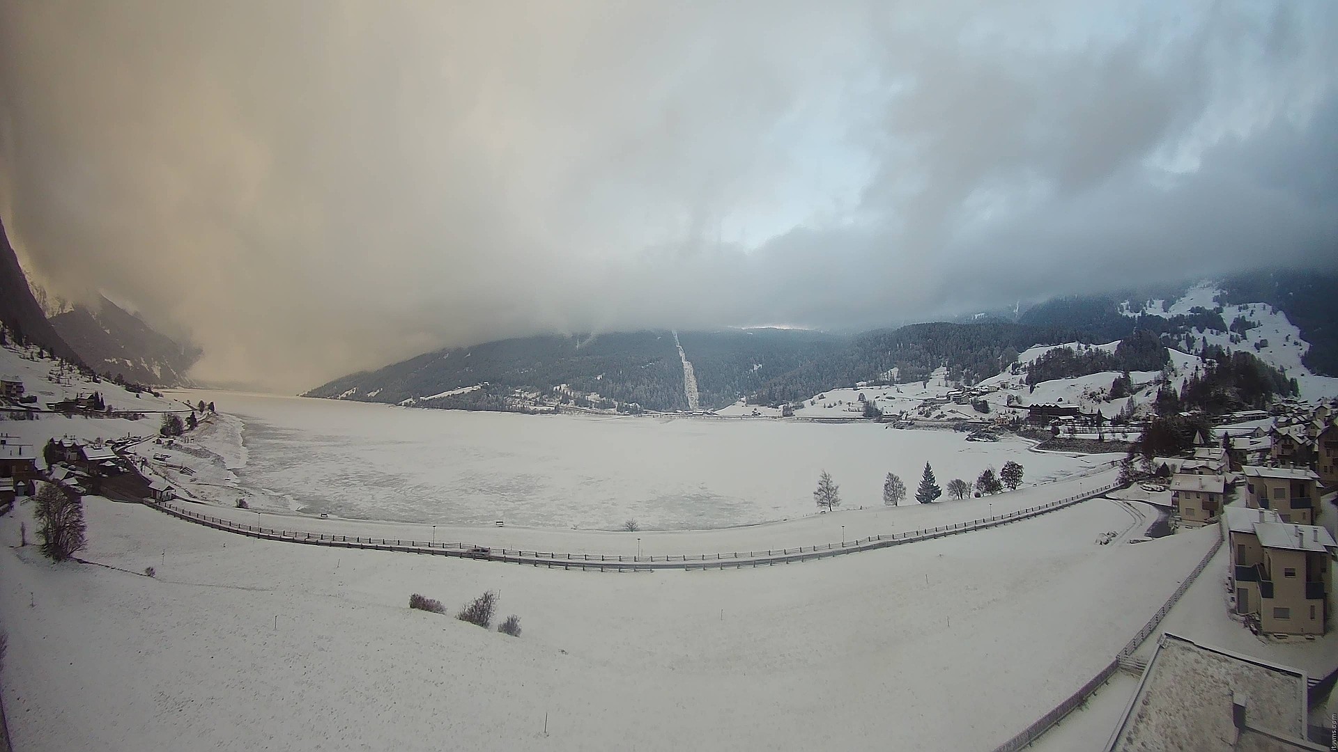 Archiv Foto Webcam Reschen - Blick auf den Reschensee