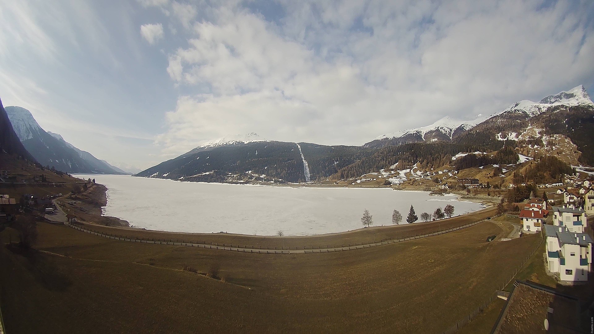 Archiv Foto Webcam Reschen - Blick auf den Reschensee