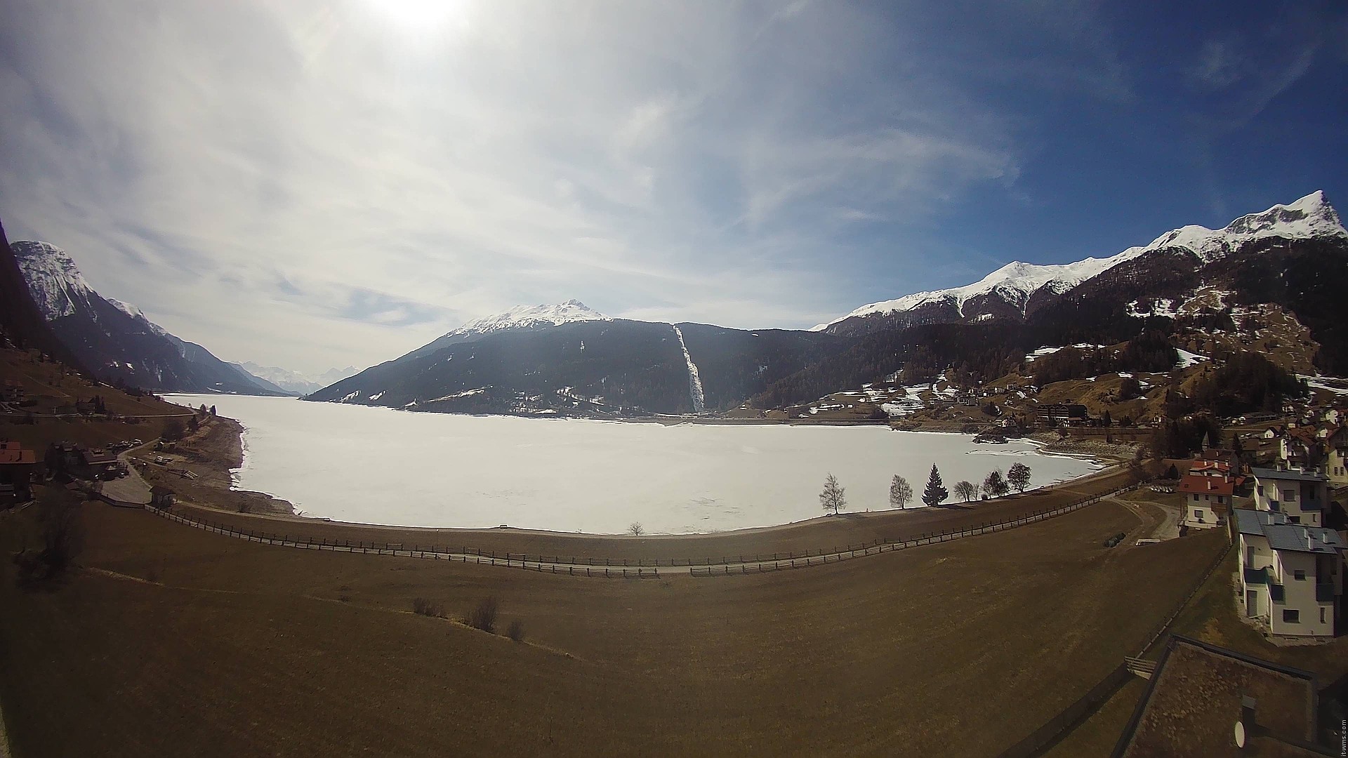 Archiv Foto Webcam Reschen - Blick auf den Reschensee