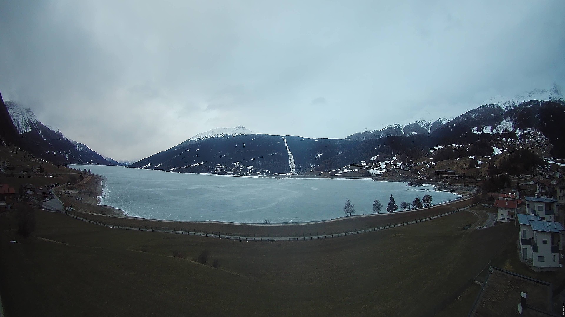 Archiv Foto Webcam Reschen - Blick auf den Reschensee