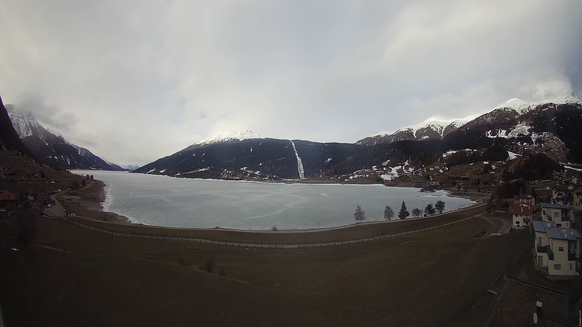 Archiv Foto Webcam Reschen - Blick auf den Reschensee
