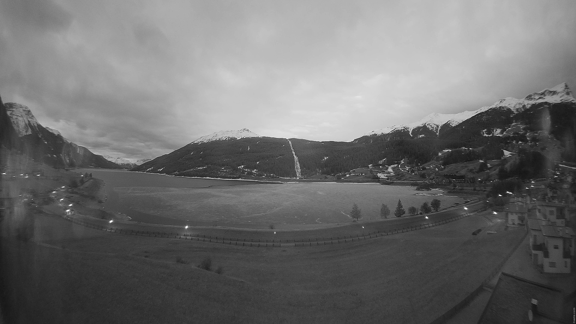 Archived image Webcam View to the Lake Resia