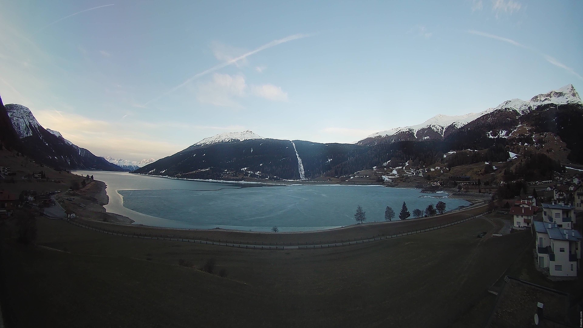 Archiv Foto Webcam Reschen - Blick auf den Reschensee