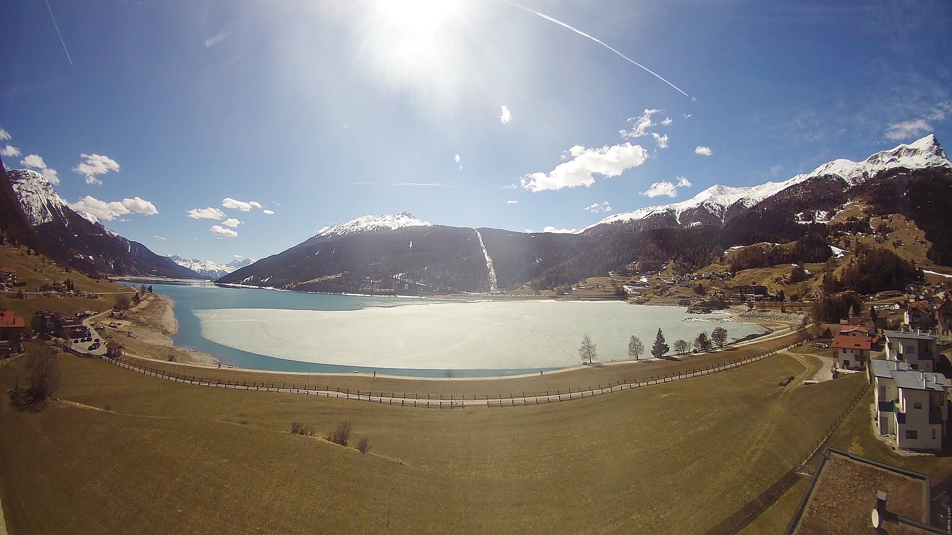 Archiv Foto Webcam Reschen - Blick auf den Reschensee