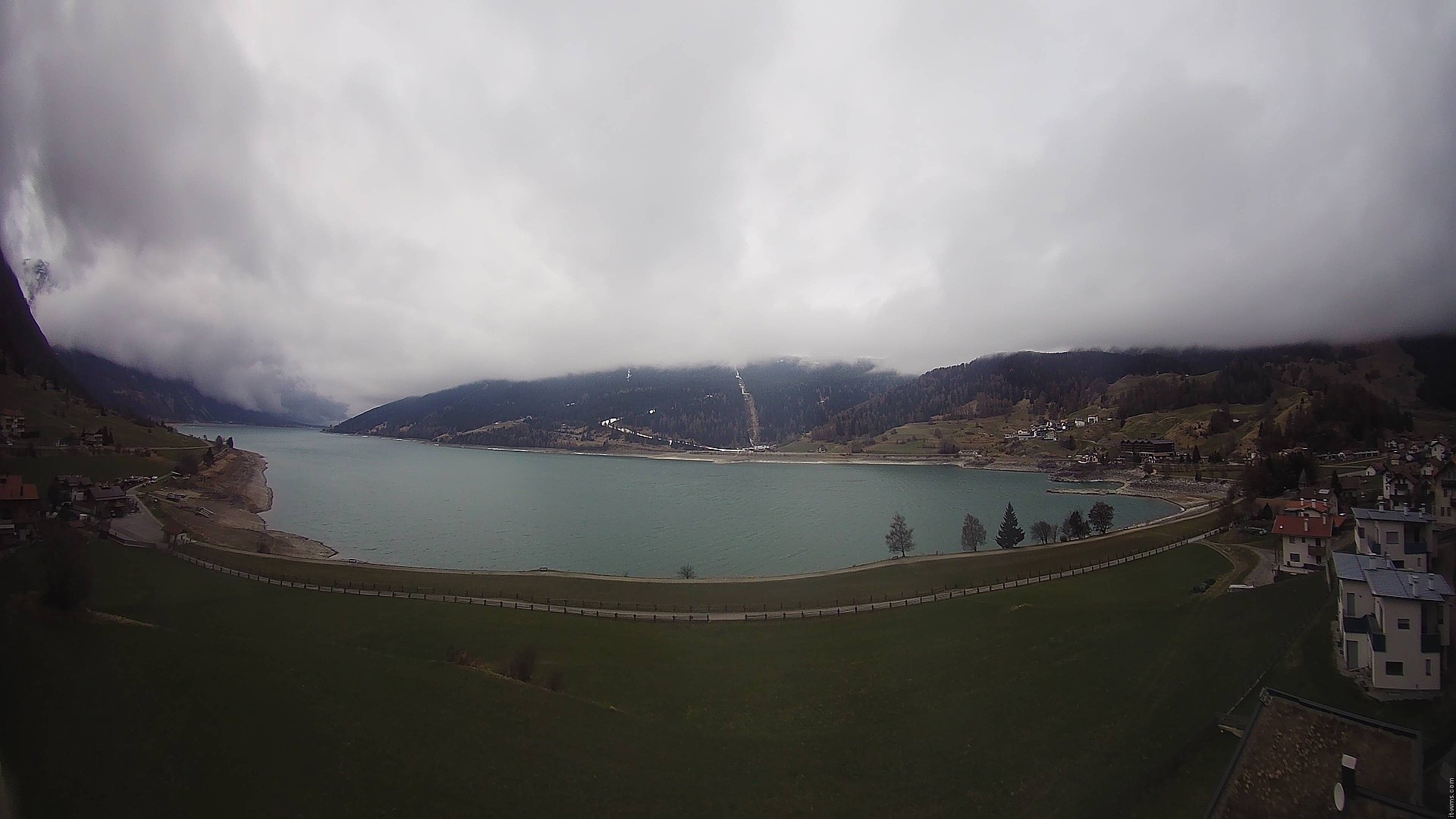 Archiv Foto Webcam Reschen - Blick auf den Reschensee