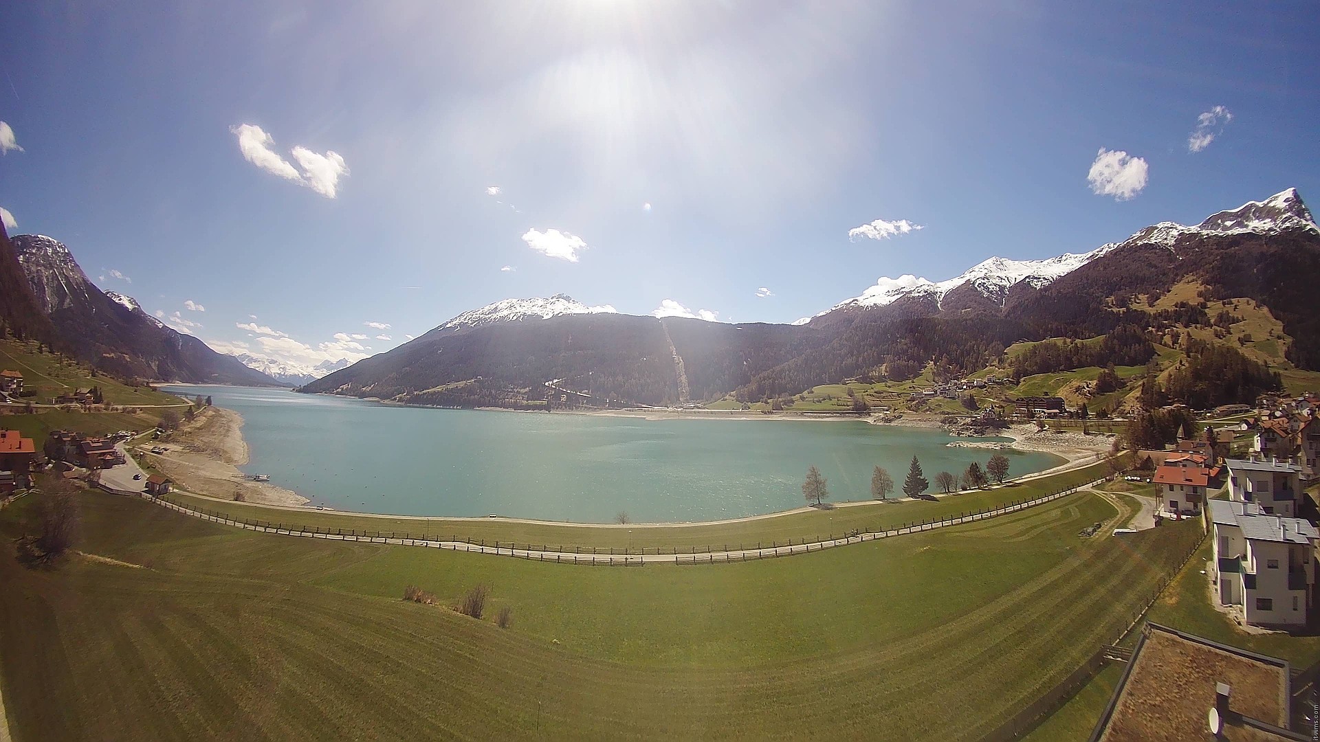 Archiv Foto Webcam Reschen - Blick auf den Reschensee