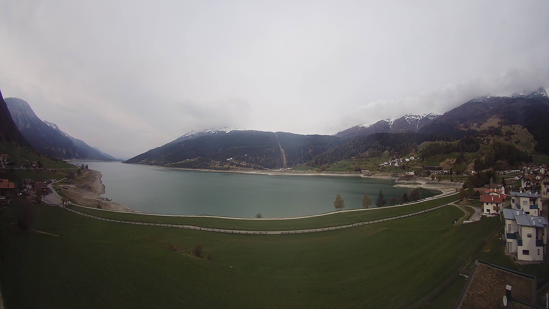 Archiv Foto Webcam Reschen - Blick auf den Reschensee