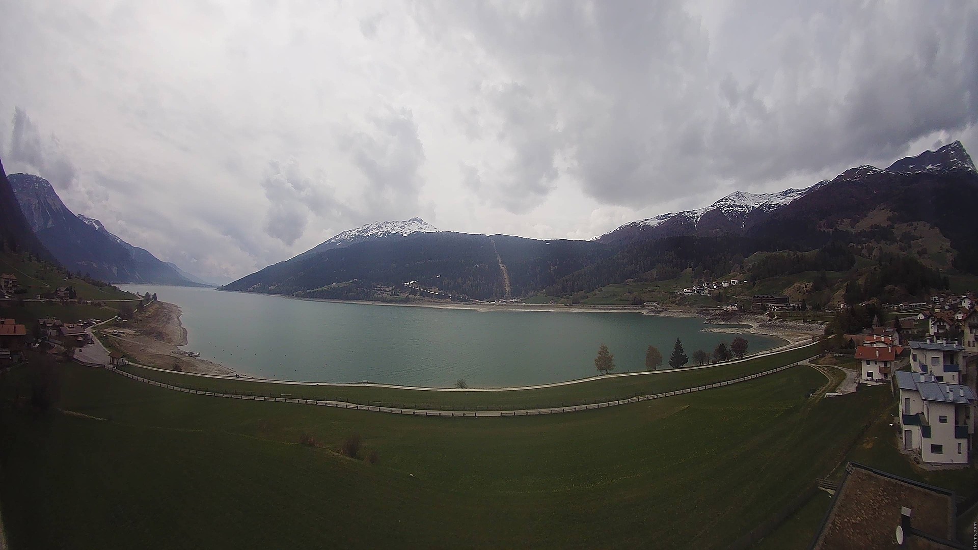 Archiv Foto Webcam Reschen - Blick auf den Reschensee