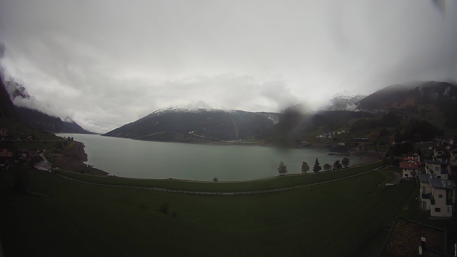Archiv Foto Webcam Reschen - Blick auf den Reschensee