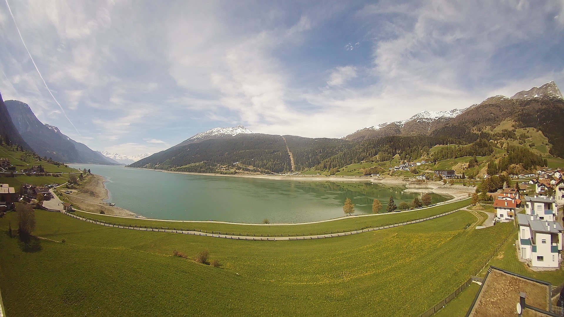 Archiv Foto Webcam Reschen - Blick auf den Reschensee