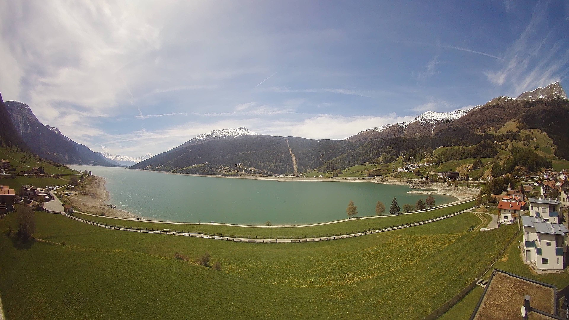 Archiv Foto Webcam Reschen - Blick auf den Reschensee