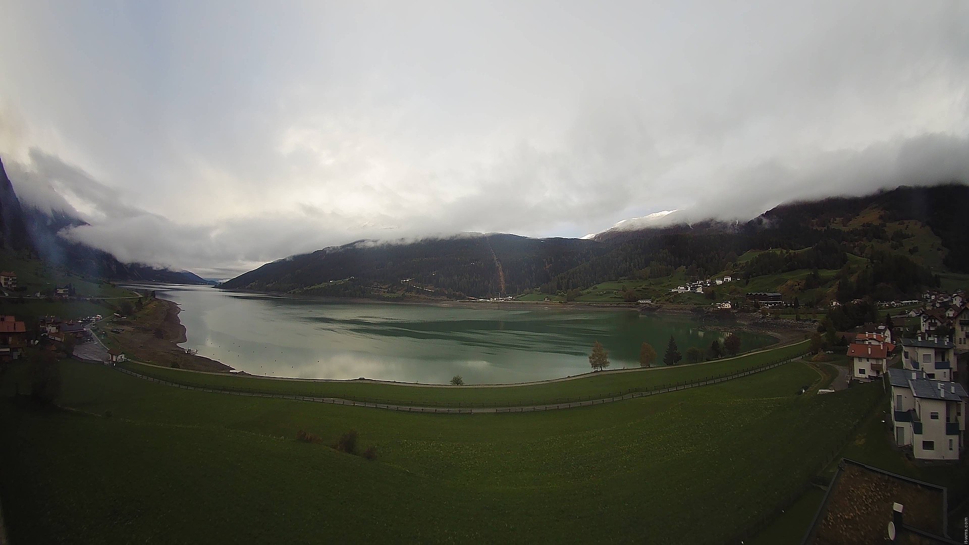 Archiv Foto Webcam Reschen - Blick auf den Reschensee