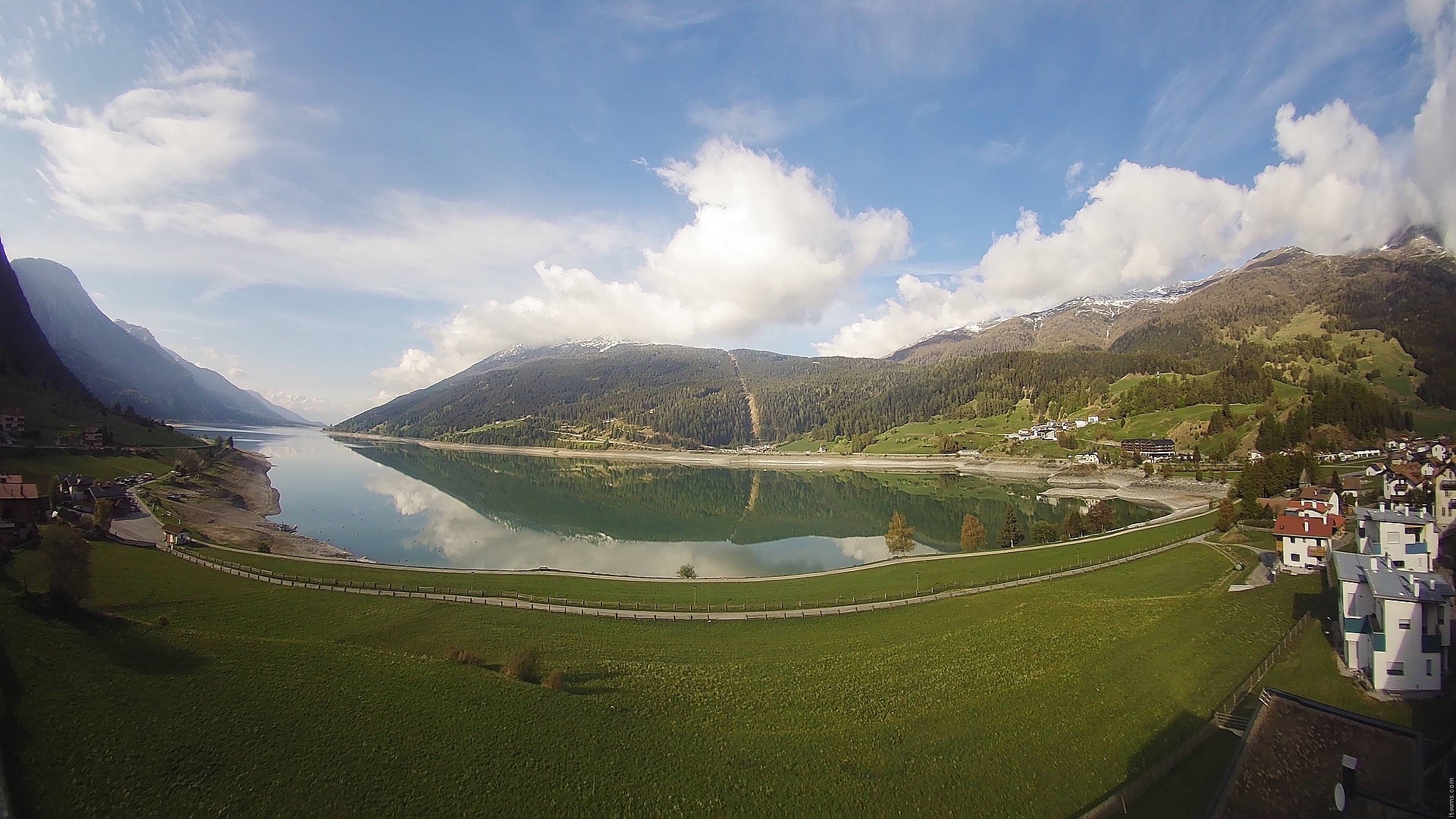 Archived image Webcam View to the Lake Resia
