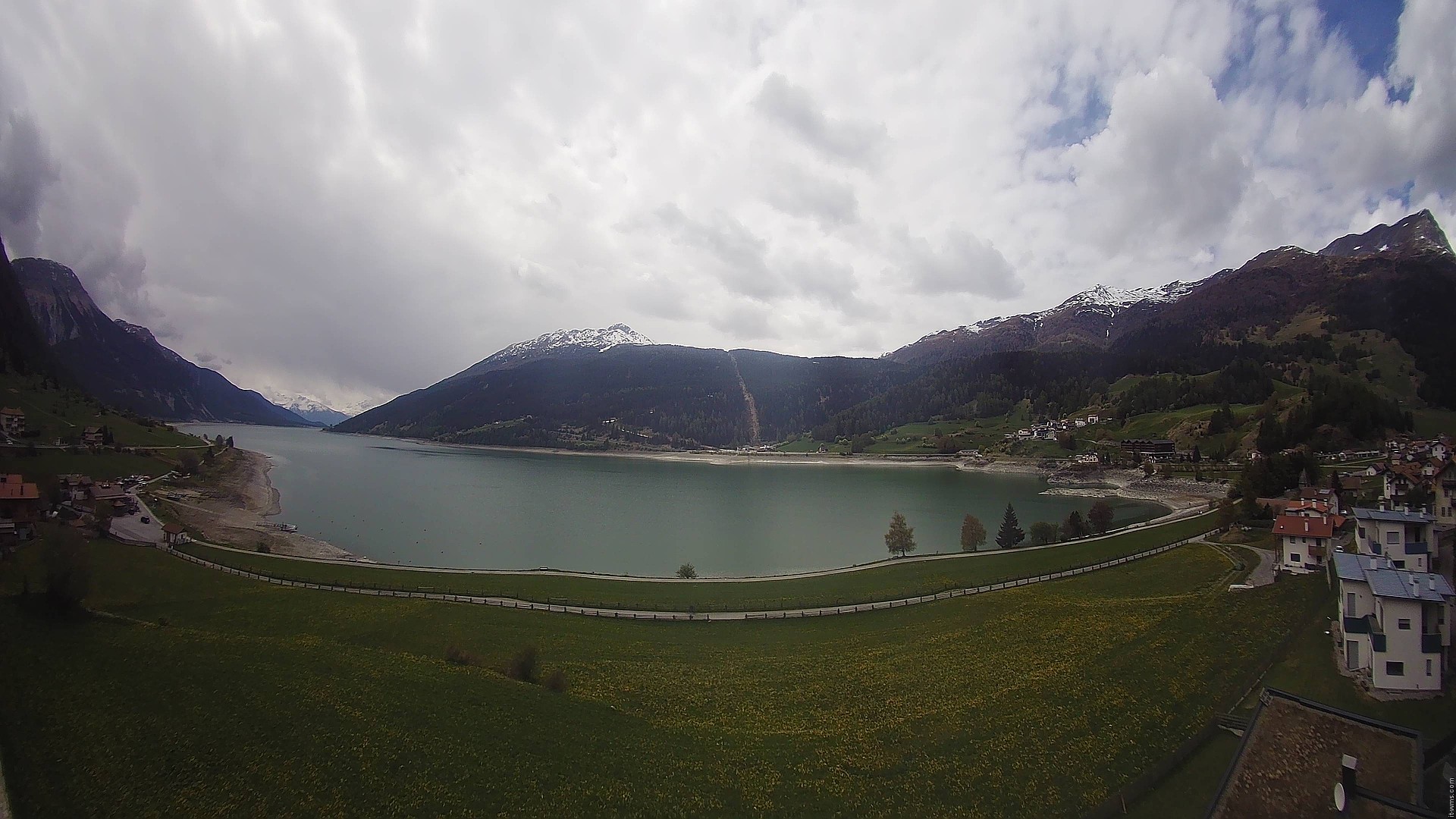 Archiv Foto Webcam Reschen - Blick auf den Reschensee