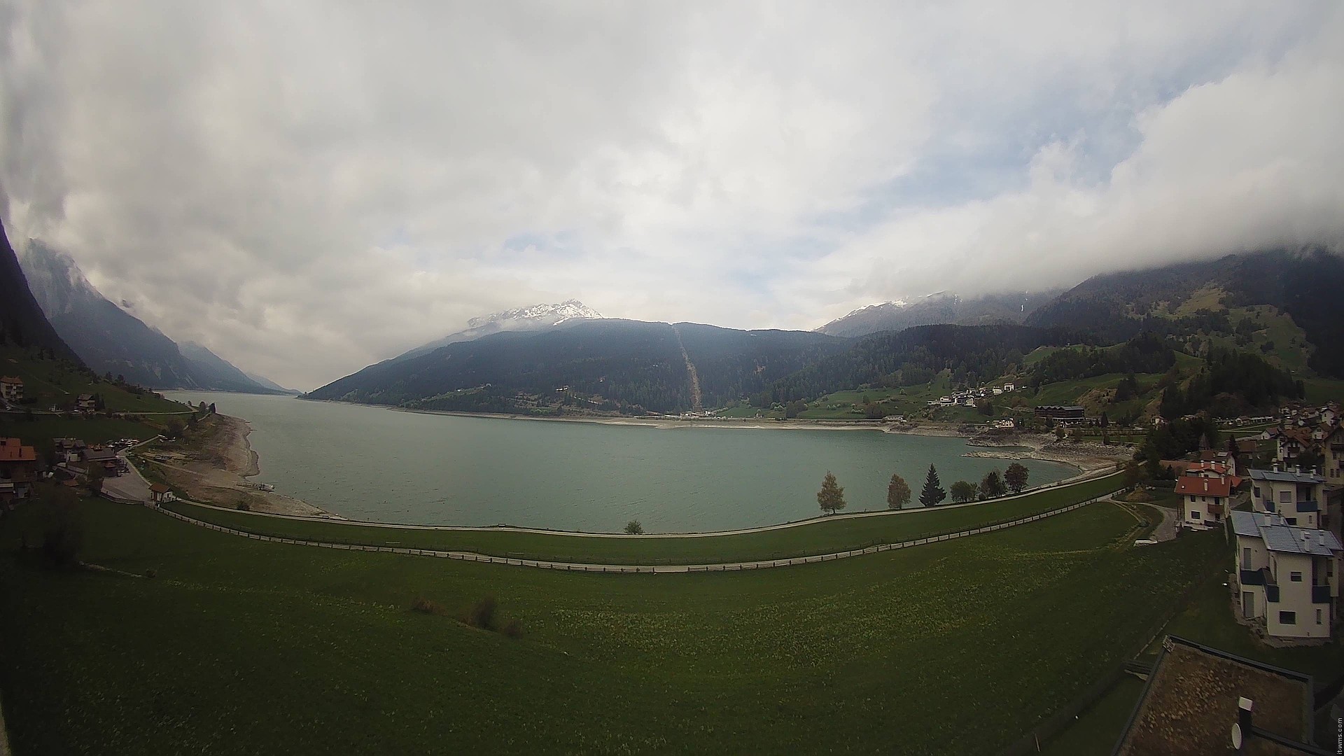 Archiv Foto Webcam Reschen - Blick auf den Reschensee