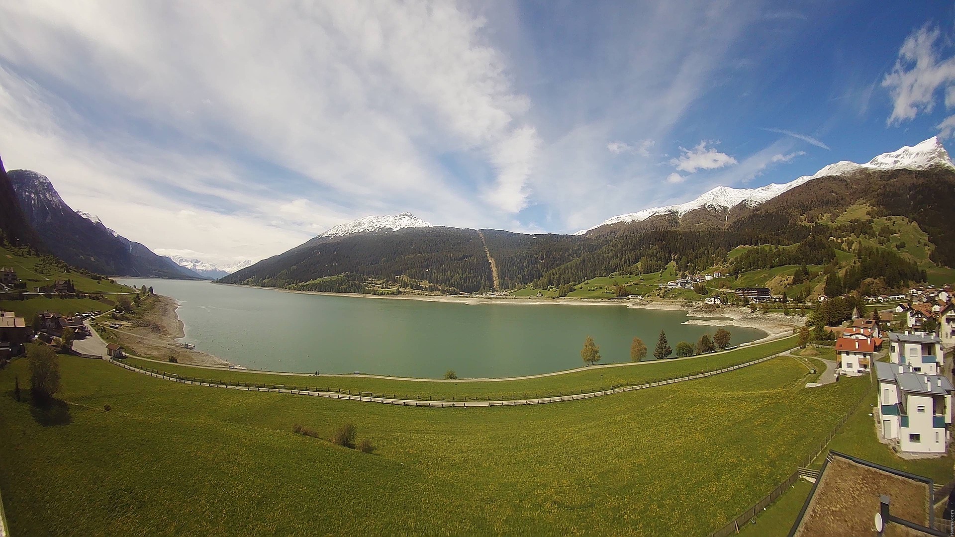 Archiv Foto Webcam Reschen - Blick auf den Reschensee