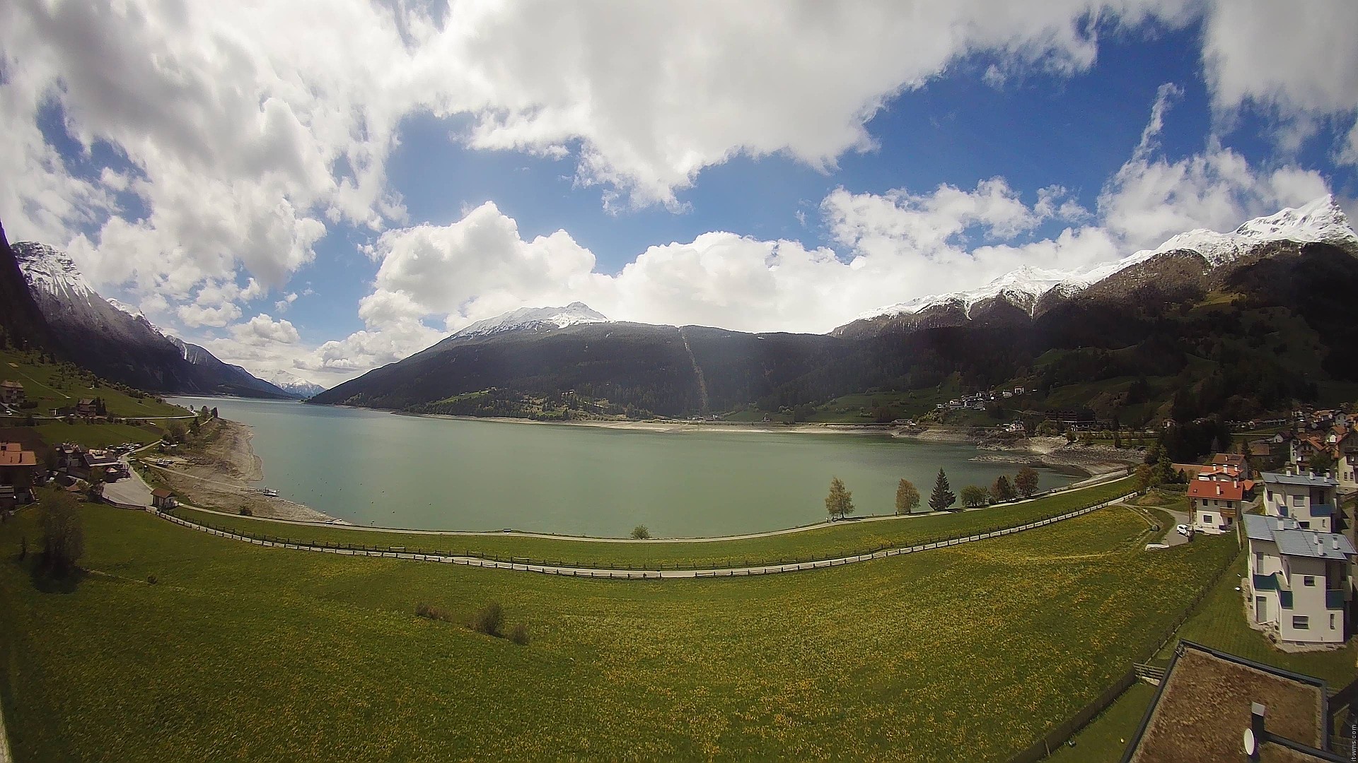 Archiv Foto Webcam Reschen - Blick auf den Reschensee