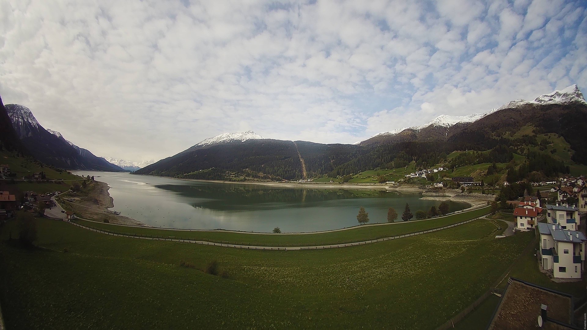 Archiv Foto Webcam Reschen - Blick auf den Reschensee