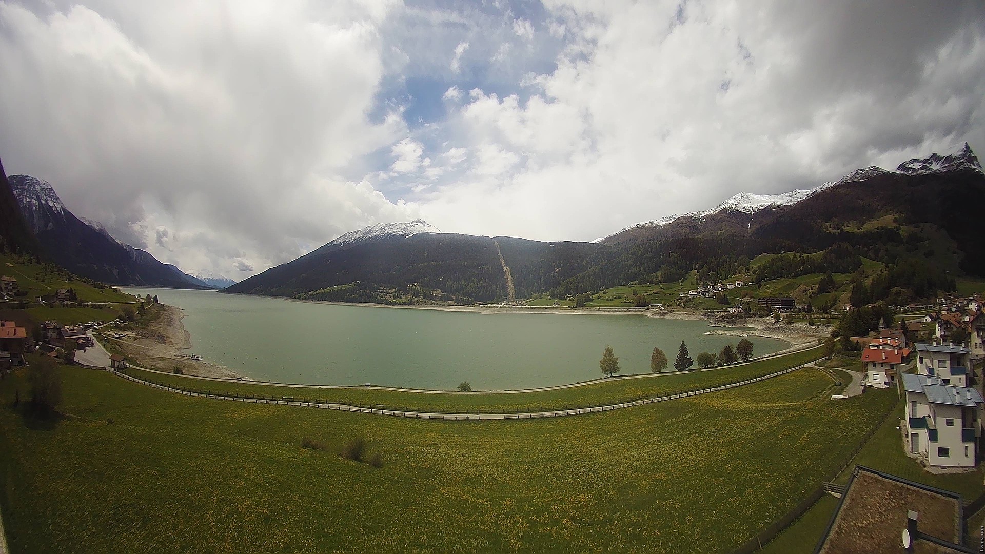 Archiv Foto Webcam Reschen - Blick auf den Reschensee