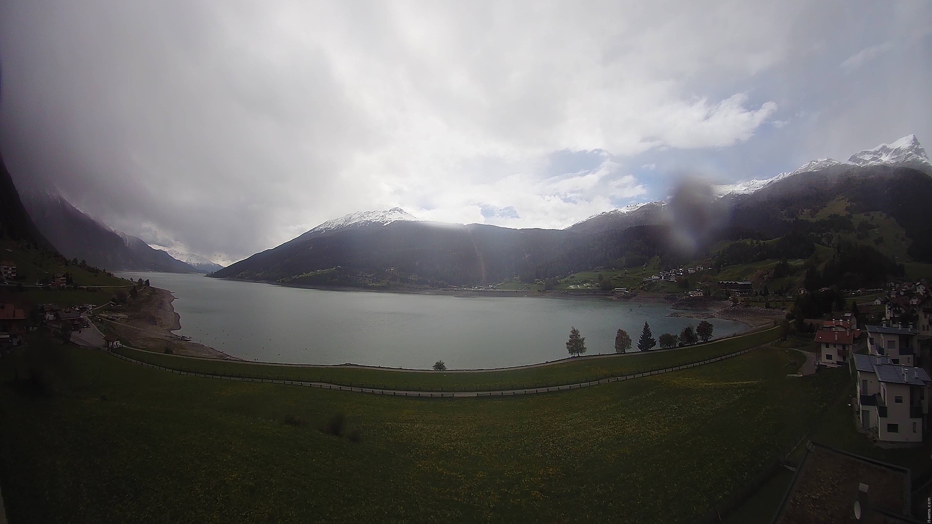 Archiv Foto Webcam Reschen - Blick auf den Reschensee